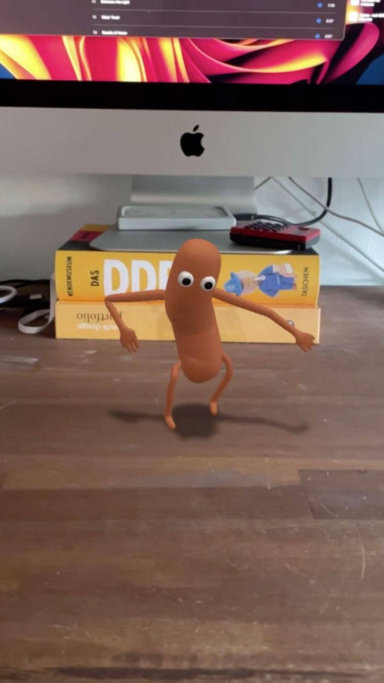 Augmented Reality Experiment mit tanzender 3-D-Wurst